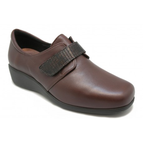 Zapato de mujer para plantillas. Cómodo