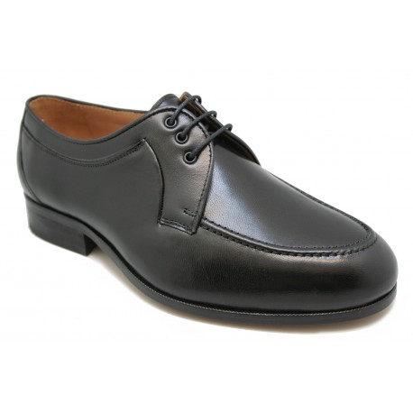 Zapato ancho y comodo. Tallas pequenas