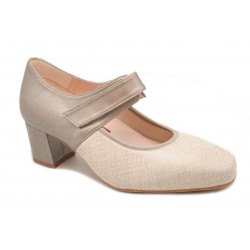 Zapato ancho y cómodo de vestir. Plantilla extraíble